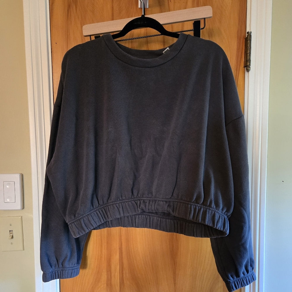 Charcoal Adidas Cropped Pullover, XL
